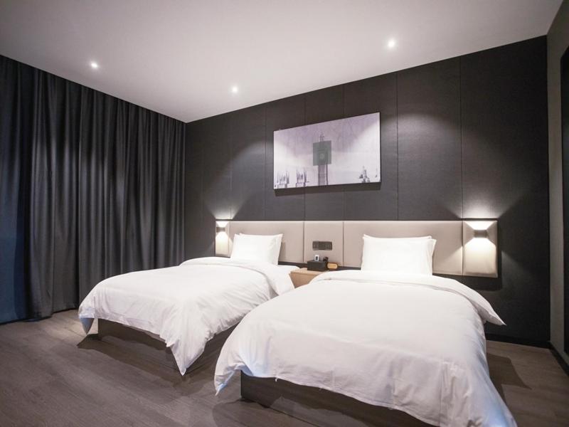 Thank Inn Chain Hotel Hunan Huaihua Hecheng District South High Speed Rail Station Esterno foto